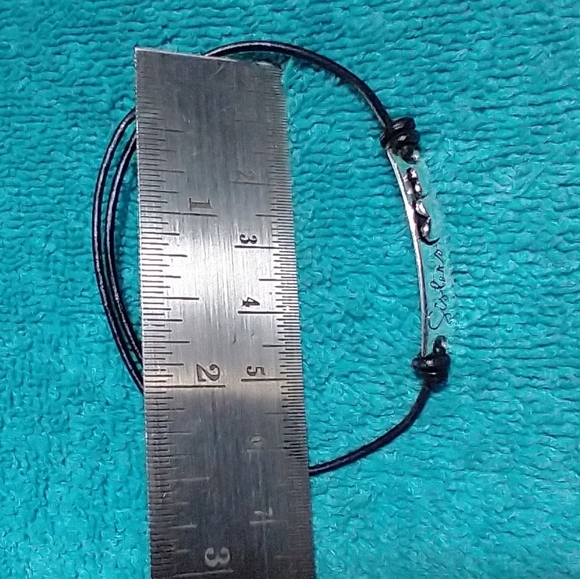 Silvertone 'Sisters' Heart Bracelet Black Cord - Picture 2 of 3